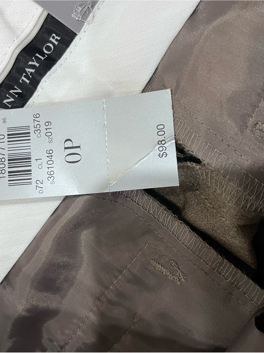 Ann Taylor Women’s Light Gray Dress Pants - Picture 6 of 6